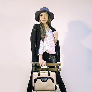 handbags, fashion, editorial, woman, stylish, lady, glamor