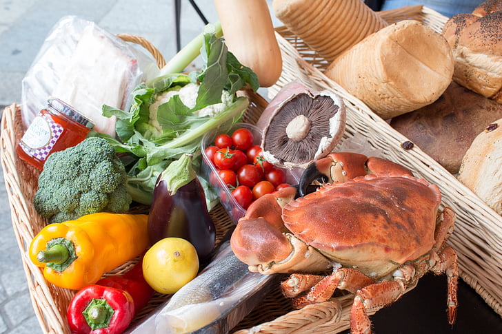 basket, produce, crab, mushroom, colourful, wicker, vegetables