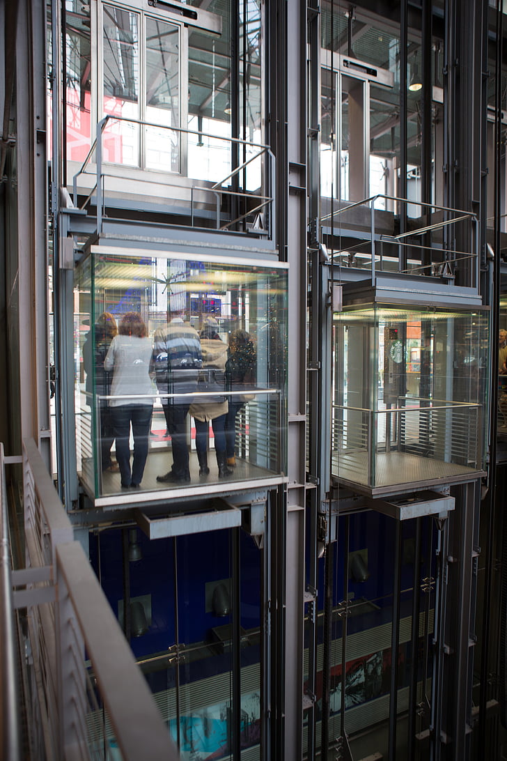 Lift, Wall climber elevatorer, tyske ingeniør, stål, aluminium, glas, passagerer