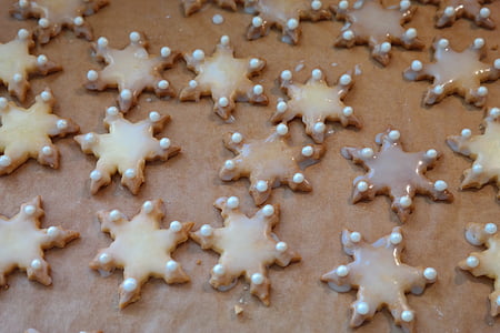 plik cookie, ausstecherle, gwiazda, zdobione, ornament, Koraliki, foremki do ciastek