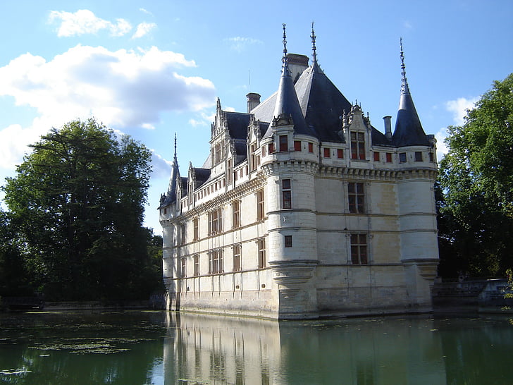 Châteaux de la loire, Azay kurtyny, renesansu, Azay-le-rideau, Zamek, Architektura, słynne miejsca