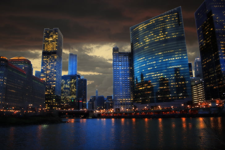 Chicago, Centro de la ciudad, amanecer, tempestad de truenos, edificios, rascacielos, arquitectura