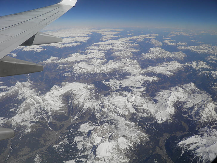 เทือกเขาแอลป์, มุมมองทางอากาศ, เครื่องบิน