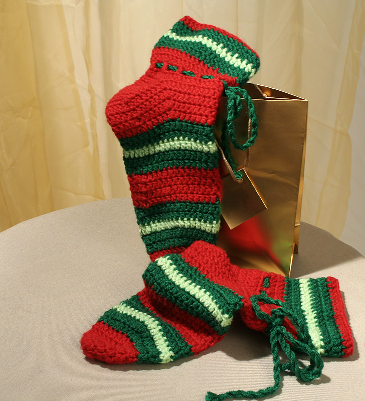 crafts, socks, christmas