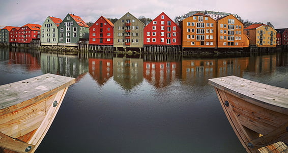 het platform, gebouwen, dok, huizen, reflectie, rivier, water