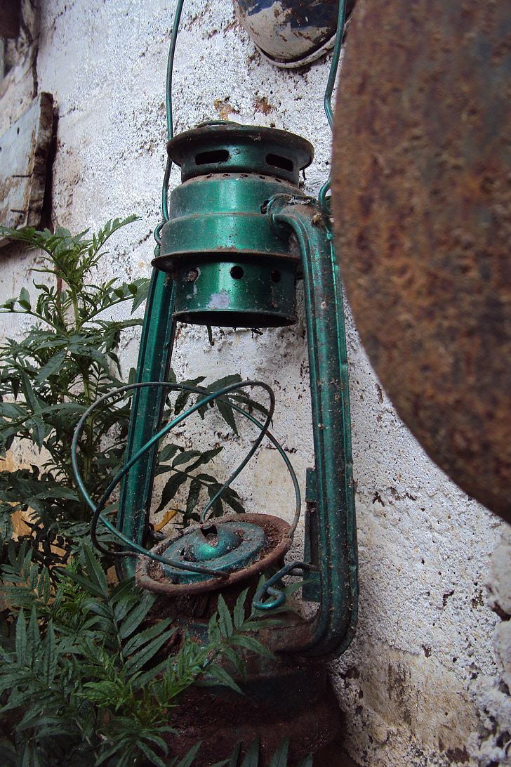 vieille lanterne, Lanterne brisée, Lanterne verte, antique, gros plan, macro, lanterne de kérosène