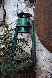 Старый фонарь, сломанной фонарь, Зелёный Фонарь, Антиквариат, крупным планом, макрос, Керосин фонарь