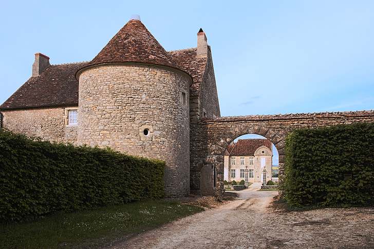 lâu đài pignol, Nièvre, Đài tưởng niệm, Tannay, kiến trúc, lâu đài