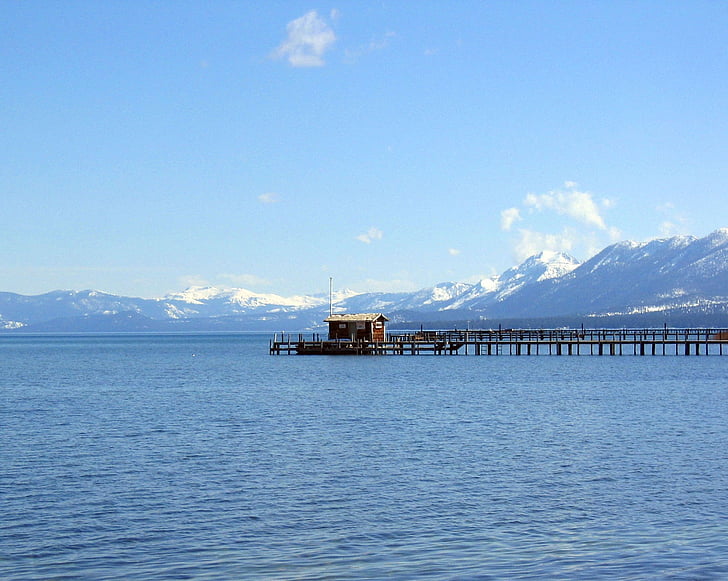 Chata nad jezerem, Pier, horské jezero, Příroda, voda, jezero, krajina