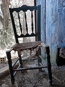 kırık sandalye, eski, harabe, terk edilmiş