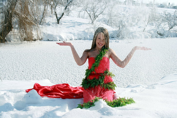 Дівчина, сніг, плаття, червоний, життя, Блондинка, Краса