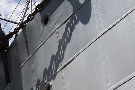 steel chain, steel, anchor chain, shadow, ship deck, puglia, cruiser