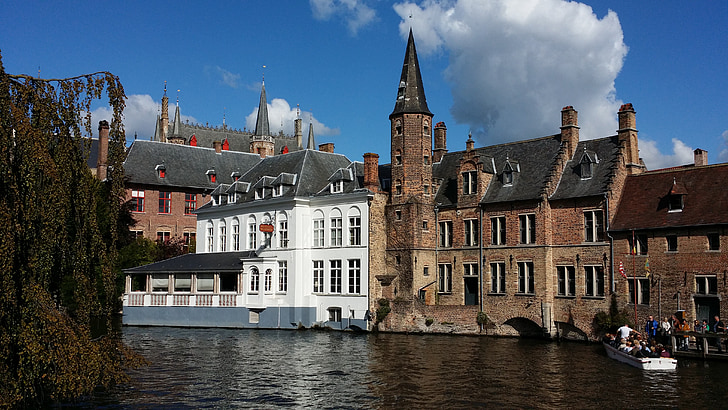 brugge, belgium, canals in belgium
