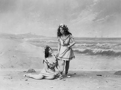 bathers, girls, vintage, swimming, swimmers, history, monochrome