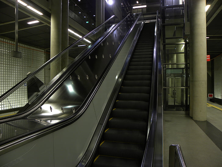 escalator, Métro, Cologne, marché de foin