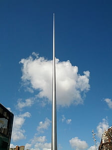 Dublin, de torenspits, wolk, Ierland