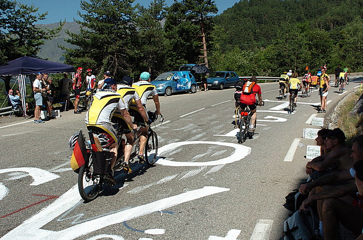Tour de france, op ad bakke, trekløver, tandem, cykel, cykling, folk