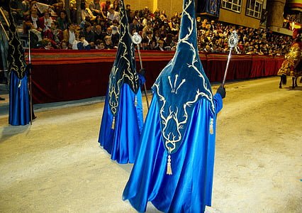 Lorca, Semana Santa, penitentes, desfile, procesión