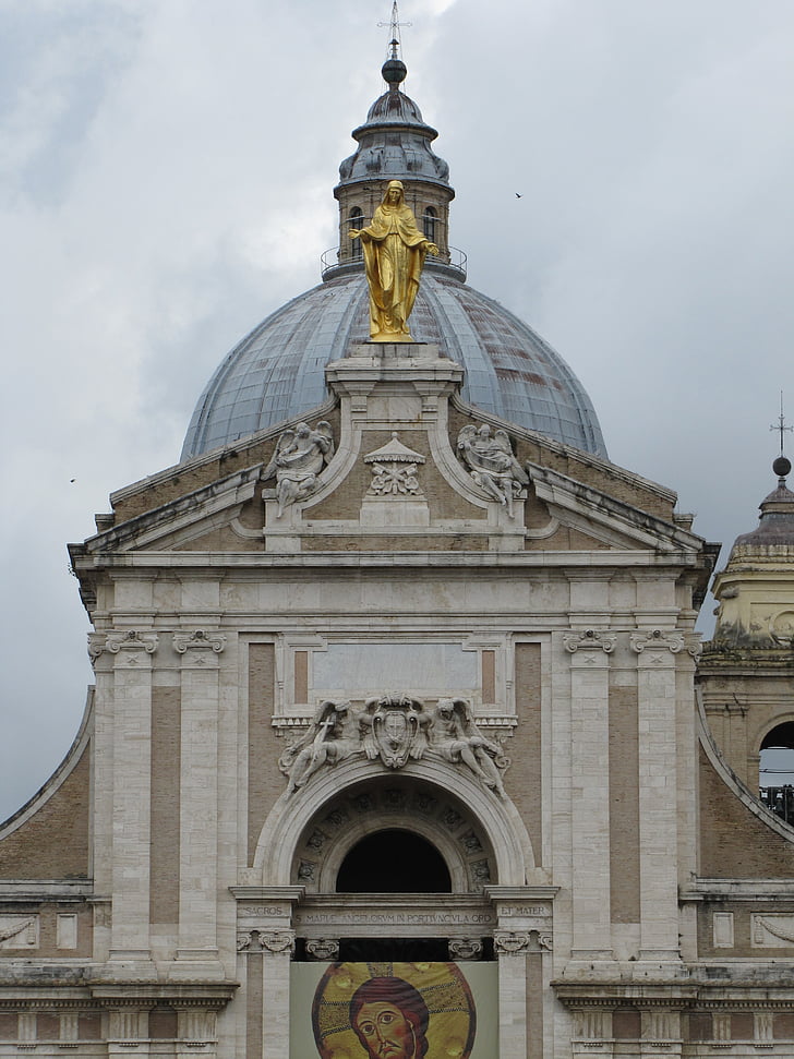 Santa maria degli angeli, Basiliek, kerk