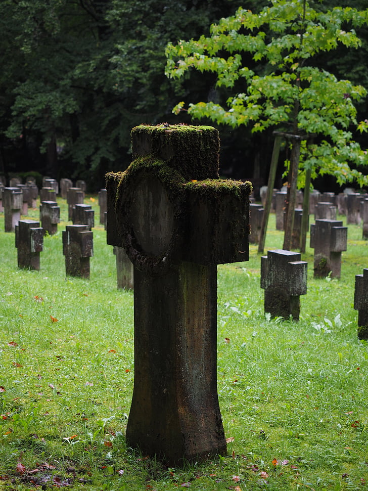 Náhrobný kameň, lesné cintorín stuttgart, cintorín, lesné cintorín, hroby, hroby vojakov, Starnberg, Nemecko