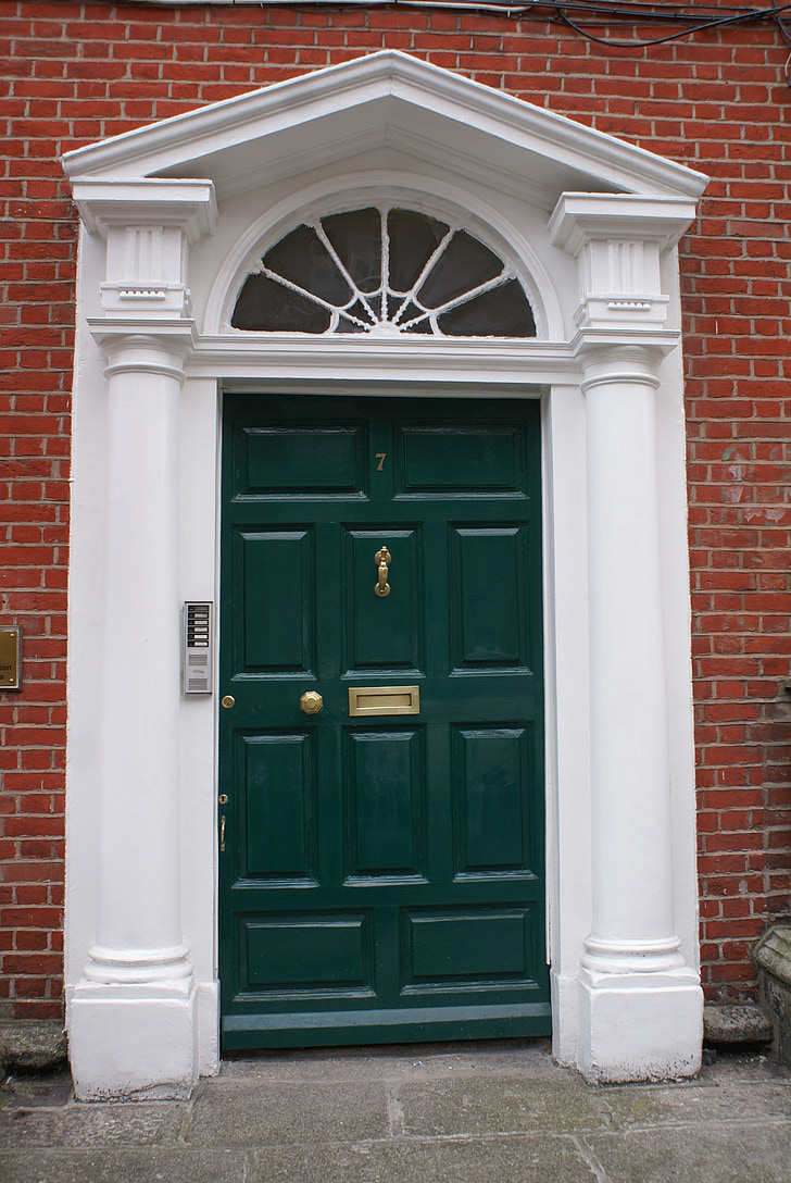 ประตู, ดับลิน, ไอร์แลนด์