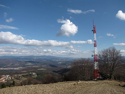 trasmettitore, le nuvole, cielo blu, città, Slovacchia centrale