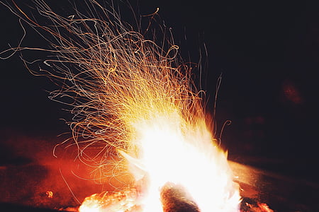 fotografija, spali, lesa, iskre, ogenj, plameni, toplote - temperatura