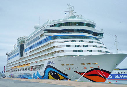 Aida, kruizinis laivas, Aida bella, kelionės metu, atostogų, uosto, jūra