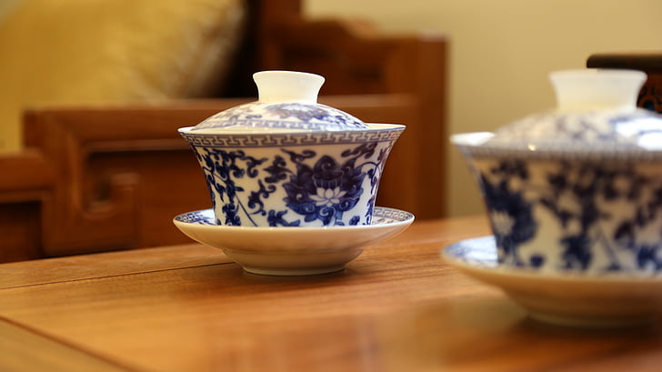 tējas tase, ķīniešu stils, zilas un baltas porcelāna