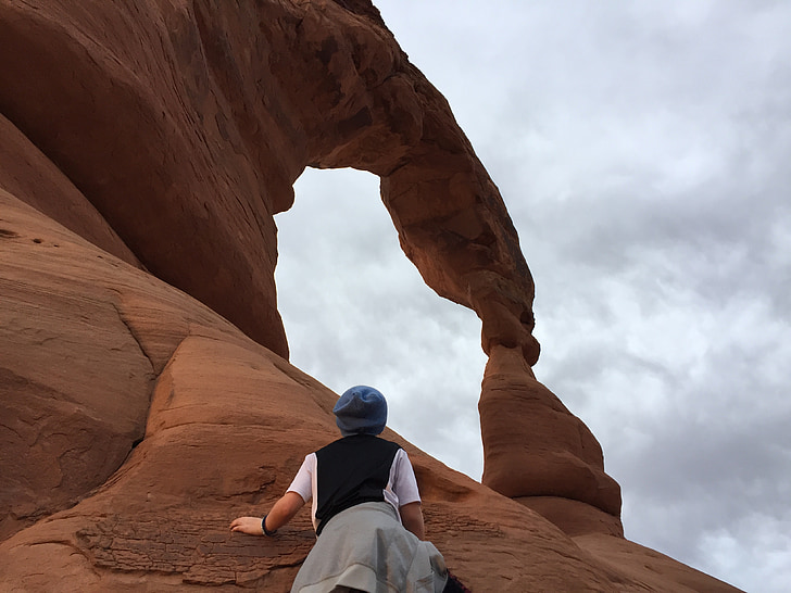 hiking, moab, utah