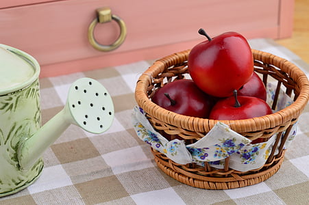 Apple, Νεκρή φύση, κόκκινα φρούτα, κάνουν ψεκαστήρες, καλάθι αγορών, τραπέζι φαγητού