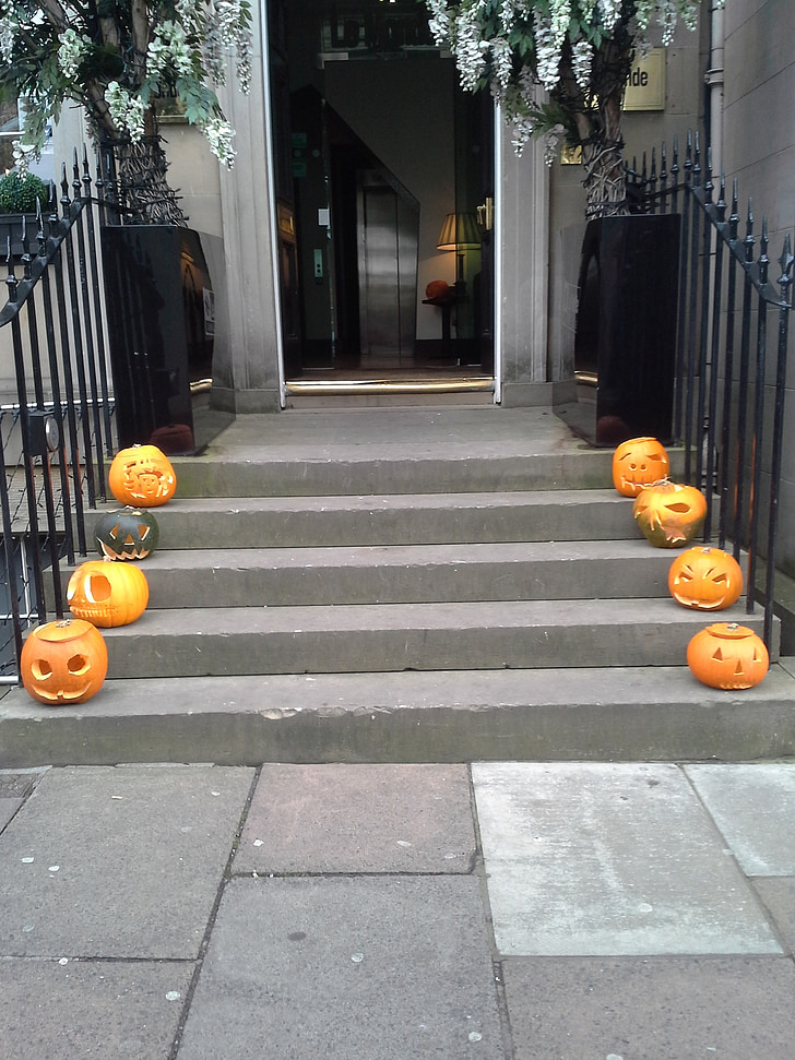 halloween, pumpkin, entry