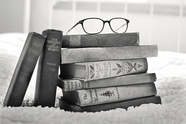 Free photo: stack of books, vintage books, book, books, old, education,  antique | Hippopx