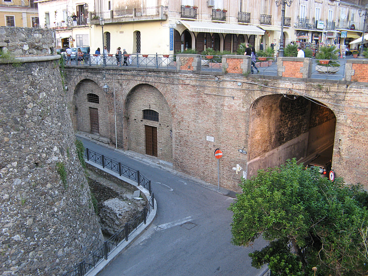 Pizzo calabro, Road, Castle, Bridge