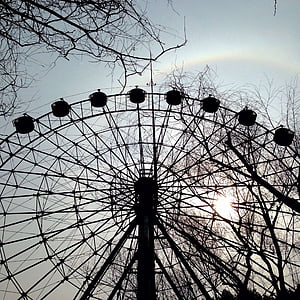Ruské koleso, západ slnka, Halo, dúha, Šanghaj zoo