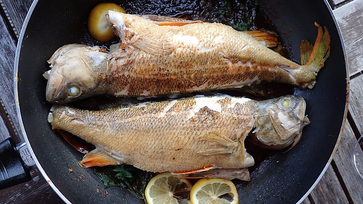 riba, tava, ukusna, pržiti, glavno jelo, hrana i piće, plodovi mora