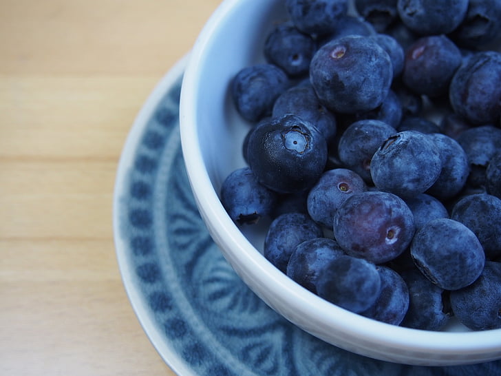 blueberries, fruit, heather green, vaccinium, blueberry, food, freshness