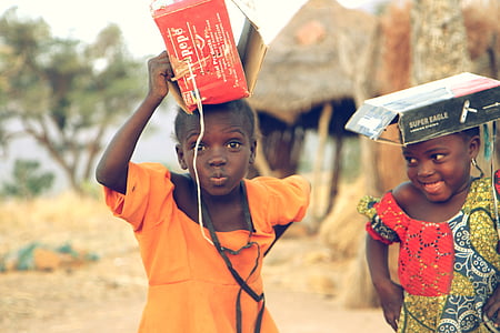 улица, деца, Африка, Нигерия, село, живот, каска