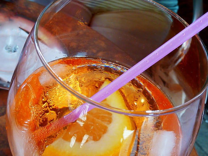 Aperol spritz, álcool, bebida, bebidas alcoólicas, coquetel, vidro, laranja
