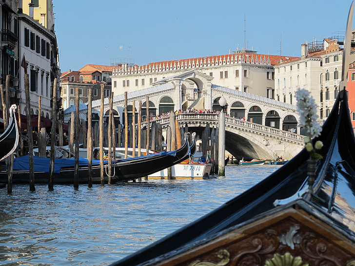 Italie, Venise, pont du Rialto, Canale grande