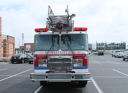 Midwest city, Oklahoma, hasičský vůz, červená, oheň, vozík