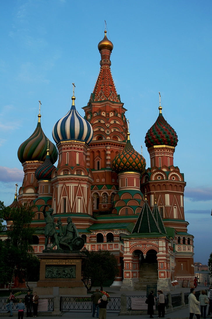 St. basil's cathedral, utsmykkede, dekorative, rødt og hvitt, fargerike kupler, tårn, kupler