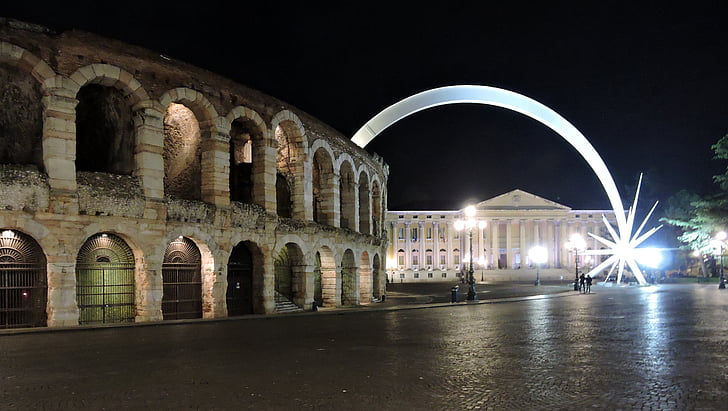 Verona, arena, cometa, Navidad, noche, iluminación, Italia