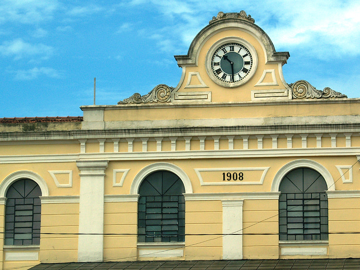 régi vasútállomás, állomáson óra, Sao carlos, pályaudvar