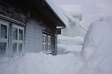 雪, 家, 冬, ブリザード, 積雪, 家の壁