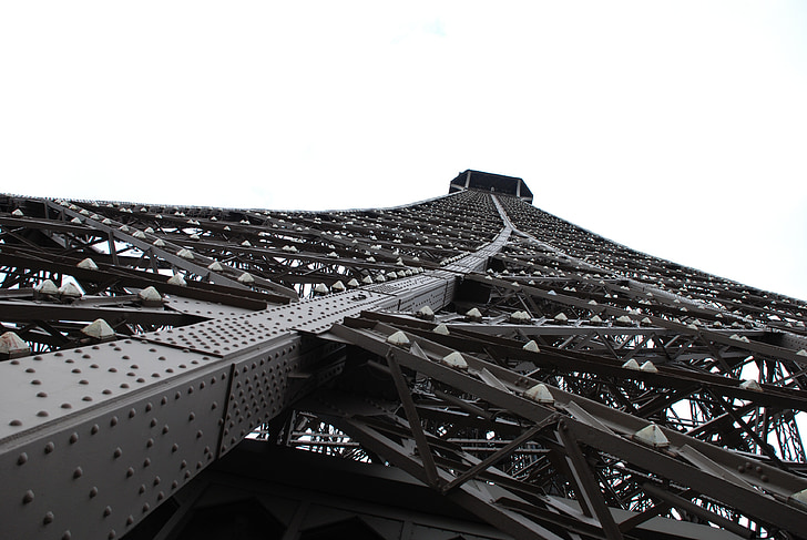 Eiffelova veža, veža, oceľ, oceľové konštrukcie