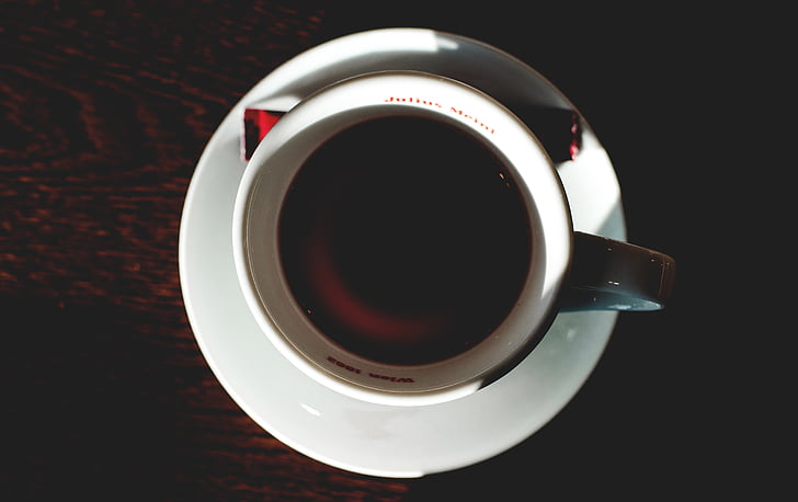 ital, koffein, cappuccino, kávé, csésze kávé, kávét inni, kupa