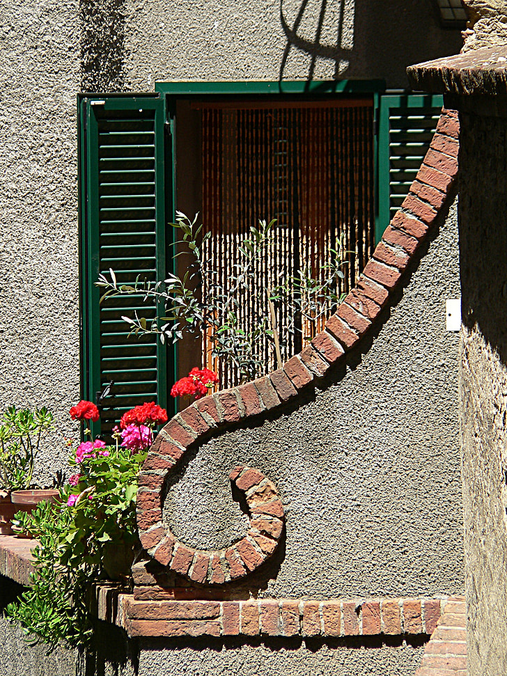 façana, Barana, Toscana, l'entrada de casa