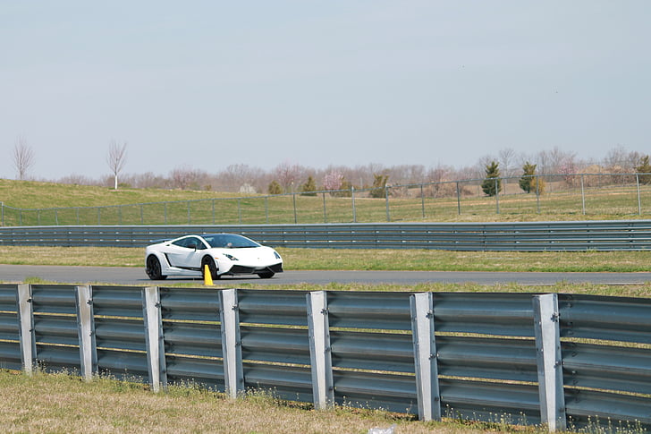 Lamborghini, pista de carreras, coche, automóvil, motor, automoción, transporte
