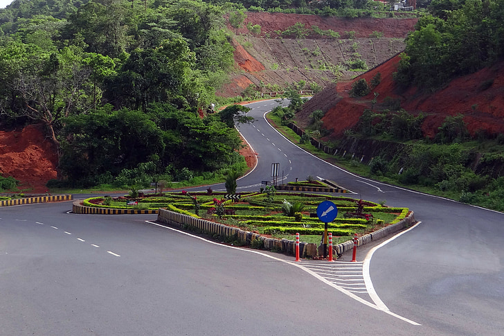 road intersection, traffic island, hill road, goa, india